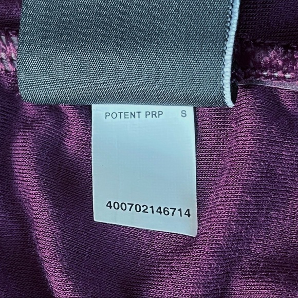 Rock & Republic Criss Cross Ring Detail Sleeveless Top Size S - Picture 7 of 7